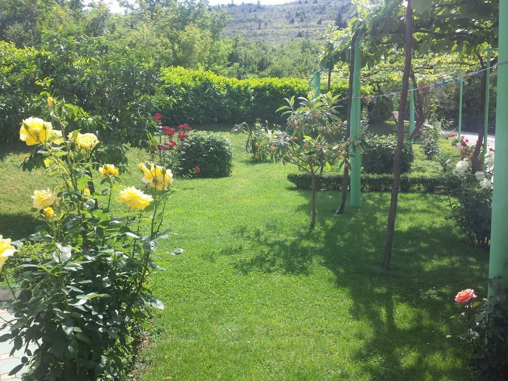 מלון Pansion Pero Elez Međugorje מראה חיצוני תמונה